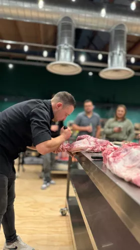 BBQ Valley Masterclass van ‘Kop tot Staart’ Varken uitsnijden (11496)