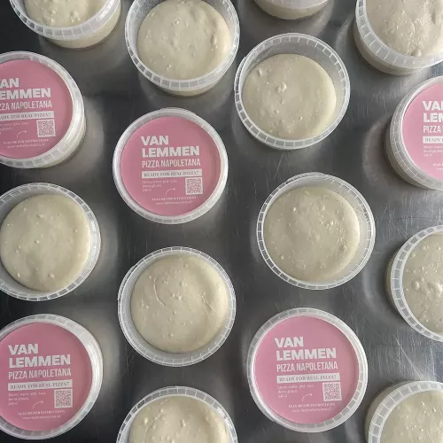 Van Lemmen Napolitaanse Pizzabollen Kant En Klaar 240 g